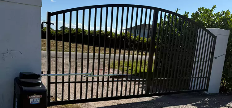 Driveway Fence Repair Water Town